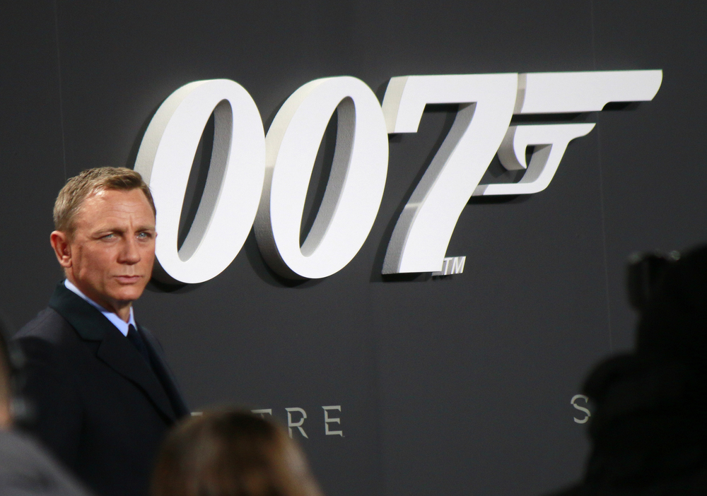 Career Advice from James Bond 007 Apollo Executive Search. Daniel Craig - Deutschlandpremiere des neuen James Bond 007 Spielfilms "Spectre", Sony Center, Potsdamer Platz, 28. Oktober 2015, Berlin (nur fuer redaktionelle Verwendung. Keine Werbung. Referenzdatenbank: http://www.360-berlin.de. © Jens Knappe. Bildquellennachweis: Depositphotos Jens Knappe - 360-berlin.de. Veroeffentlichung nur bei Nennung des Urhebers sowie Honorierung und Beleg/ all rights reserved